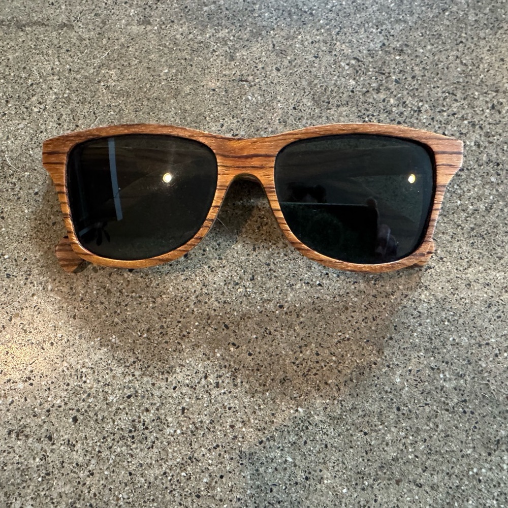 Shwood Brown Sunglasses